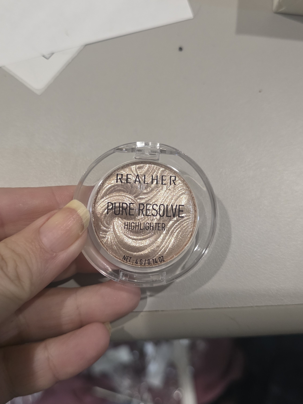 REALHER Pure Resolve Highlighter - Champagne Glow